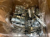 Wandhaken en kruishengen - afbeelding 4 van  4