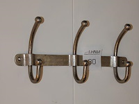 Wandkapstok met drie haken, breedte 42 cm. - afbeelding 2 van  2