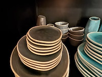 Wandkast met glaswerk en serviesgoed, staal - afbeelding 10 van  11