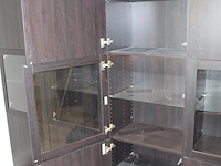 Wandkast met twaalf deuren. afmeting 234 x 44 x 198 cm. - afbeelding 3 van  3