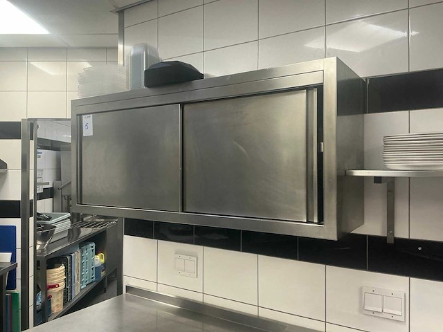 Wandkast - afbeelding 1 van  3