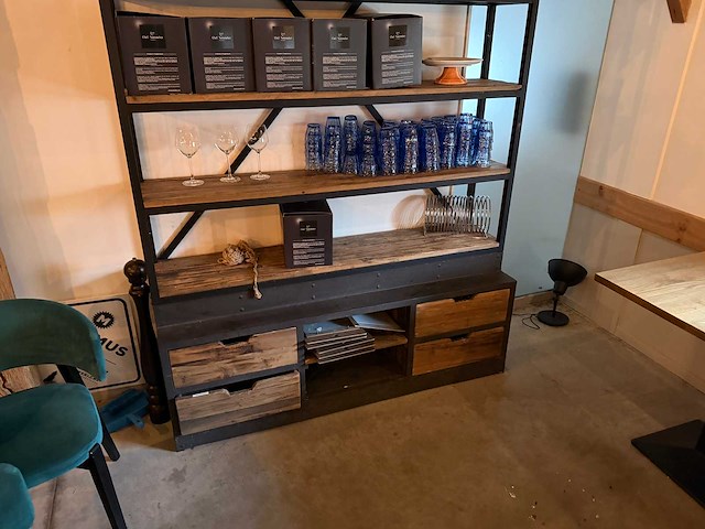 Wandkast - afbeelding 2 van  2