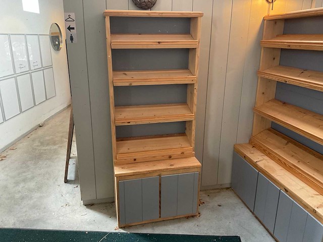 Wandkast - afbeelding 1 van  1