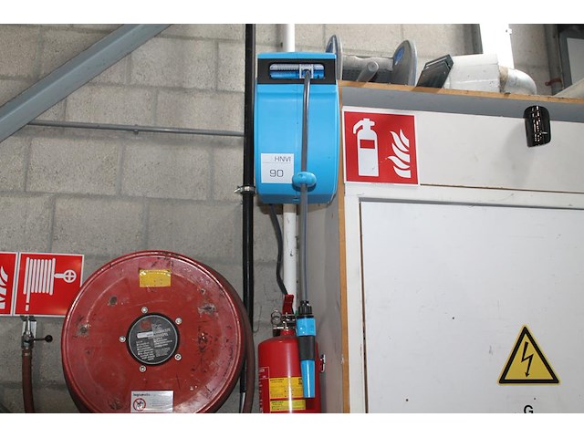 Wandkatrol hbm water. - afbeelding 1 van  2