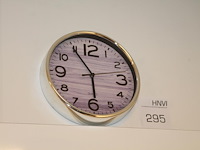 Wandklok met doorsnede 20 cm. - afbeelding 1 van  1