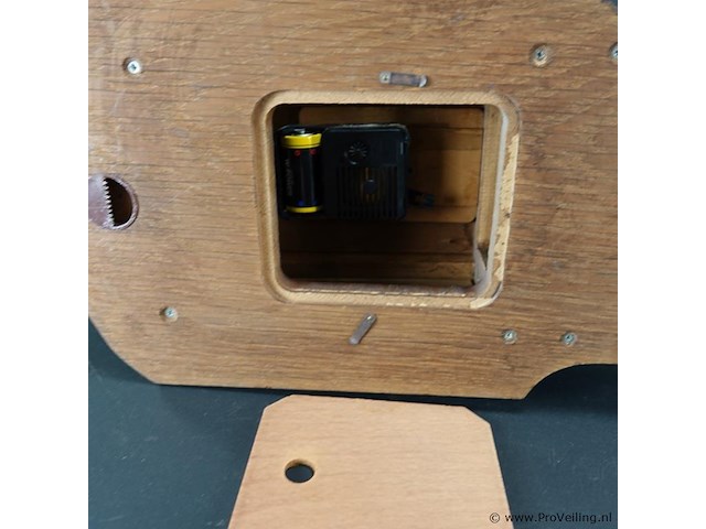 Wandklok met elektrisch uurwerk - afbeelding 5 van  5