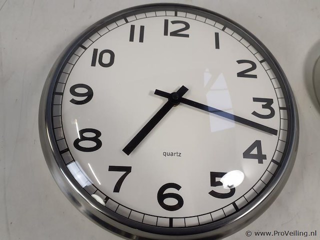 Wandklokken - 2 stuks - afbeelding 2 van  5