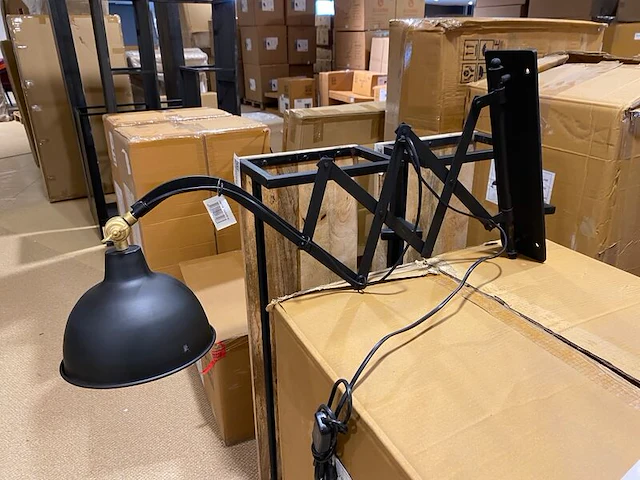 Wandlamp, zwart - afbeelding 1 van  5