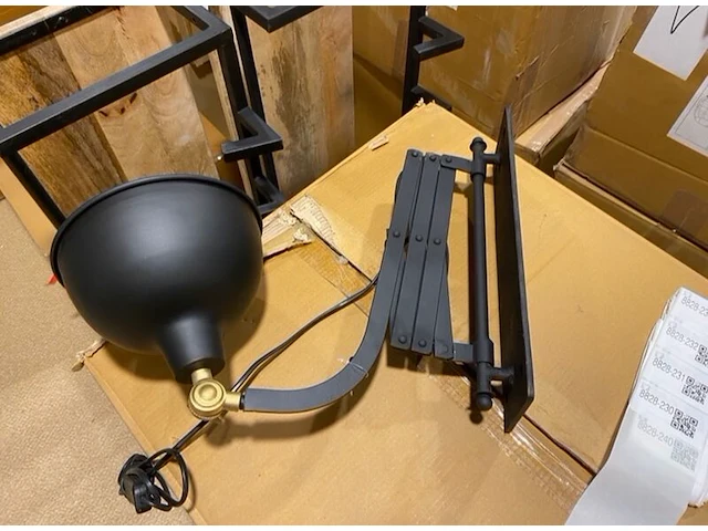 Wandlamp, zwart - afbeelding 4 van  5
