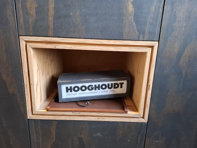 Wandmeubel met spiegel - afbeelding 4 van  14