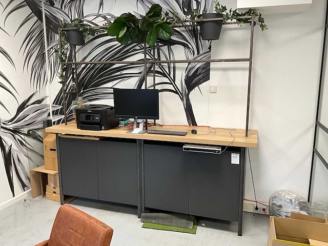 Wandmeubel - afbeelding 1 van  1