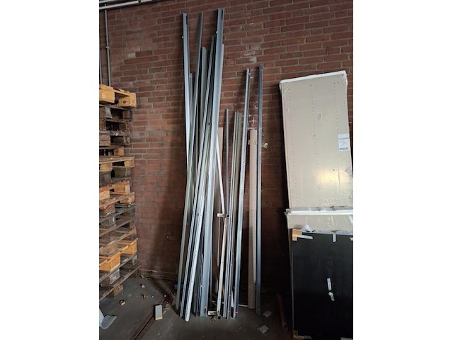 Wandmontageprofiel - afbeelding 1 van  3