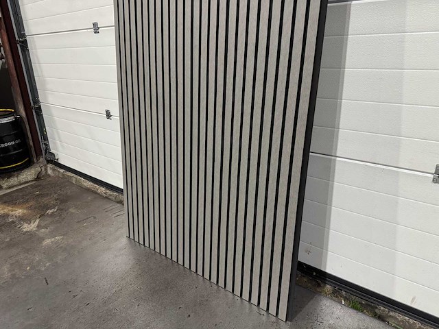 Wandpaneel composiet geborsteld grijs (120x) - afbeelding 12 van  15