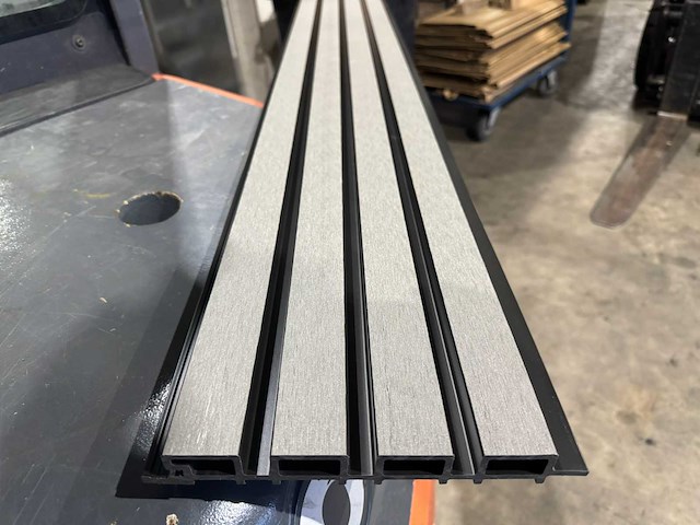 Wandpaneel composiet geborsteld grijs (60x) - afbeelding 5 van  18