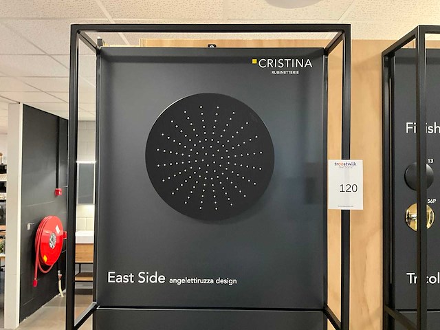 Wandpaneel met cristina kranen en regendouches (4x) - afbeelding 10 van  17