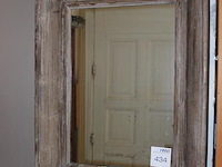 Wandspiegel in lijst. - afbeelding 2 van  2