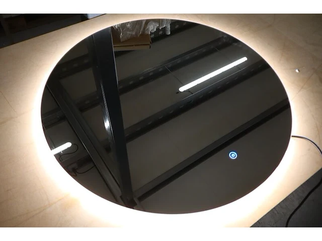 Wandspiegel met led-verlichting wiesbaden / xellanz, giro - afbeelding 10 van  13