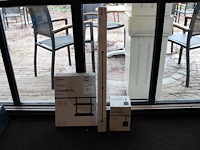 Wandstang, wandrek en houder voor keukengerei.