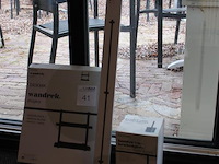 Wandstang, wandrek en houder voor keukengerei. - afbeelding 2 van  4