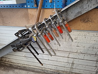 Wandstelling met diverse handgereedschap - afbeelding 7 van  7