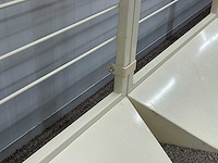 Wandstelling met tapijt samples - afbeelding 4 van  6