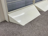 Wandstelling met tapijt samples - afbeelding 5 van  6