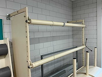 Wandstelling voor vloerbedekkingrollen (3x) - afbeelding 7 van  7