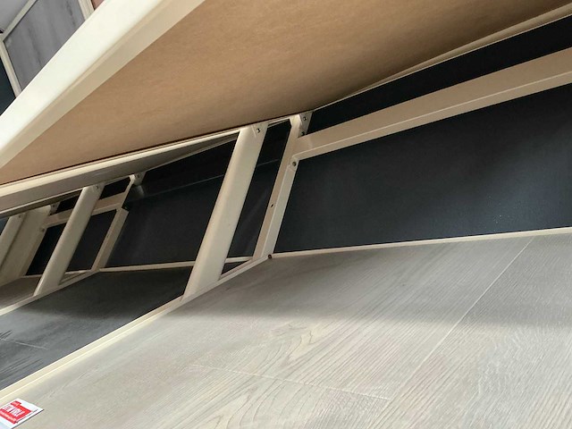 Wandstelling - afbeelding 3 van  3