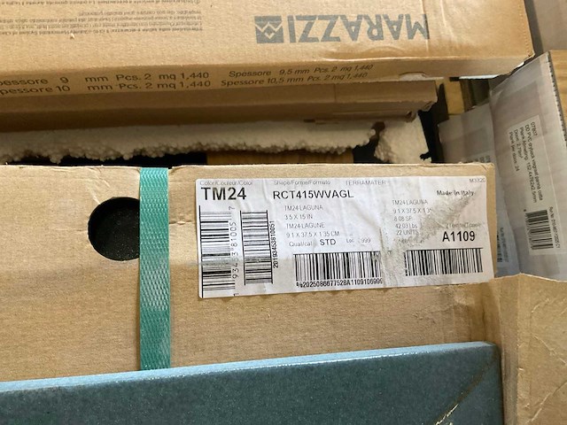 Wandtegel 9x37,5 cm ca. 0,75 m² - afbeelding 2 van  2