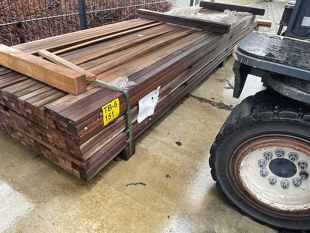 Wane latten geschaafd 3350-4000x40x21mm (265x) - afbeelding 2 van  3