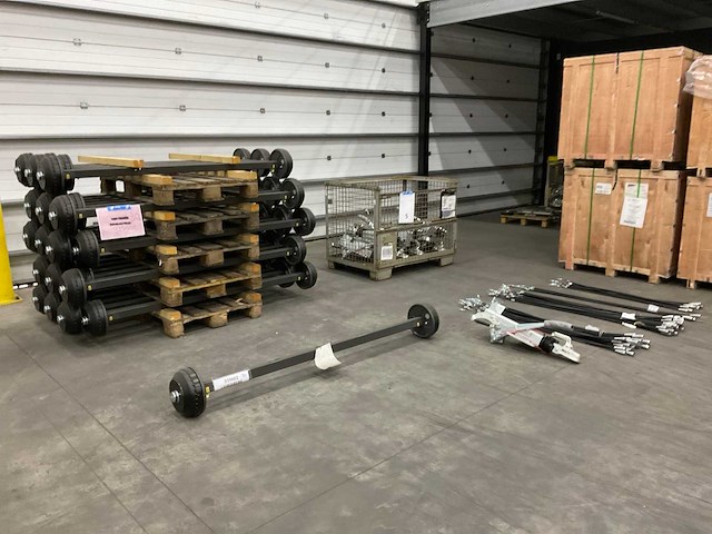 Wap tridem aanhangwagen onderdelen en accessoires (130x) - afbeelding 10 van  17