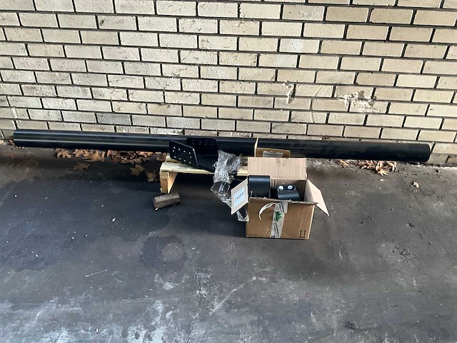 Wap wuf-100 s aanhangwagen onderrijbeveiliging - afbeelding 1 van  5