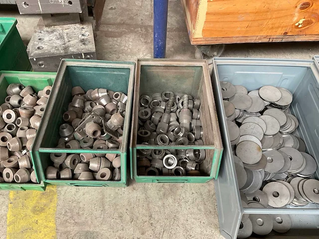 Wapeningstaal en hulponderdelen tbv mallenbouw - afbeelding 5 van  21