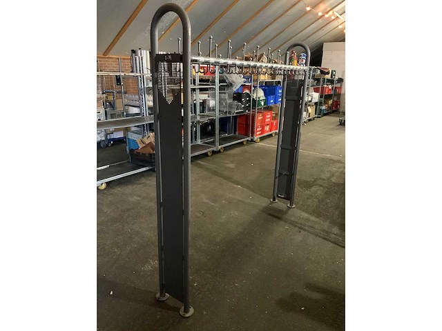 Wardrobe rack jackets (8x) - afbeelding 2 van  3