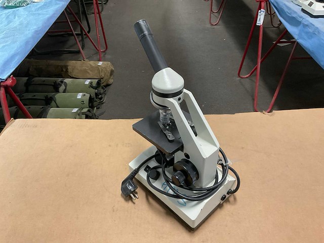 Ward’s microscope - afbeelding 4 van  6