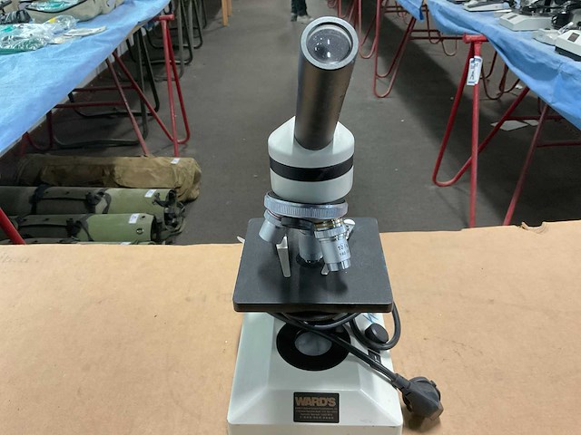 Ward’s microscope - afbeelding 5 van  6