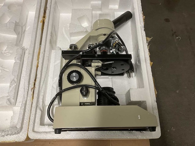 Ward’s microscope - afbeelding 9 van  10