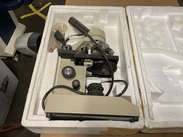 Ward’s microscope - afbeelding 9 van  10