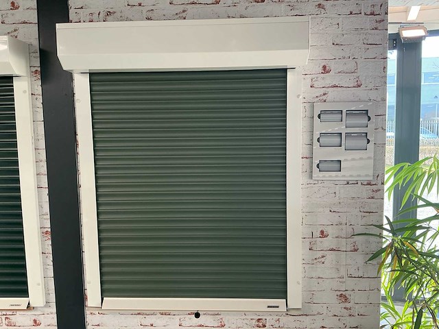 Warema v10 zonnescherm - afbeelding 1 van  6