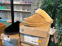 Warmbat pantoffels (9x) - afbeelding 1 van  4