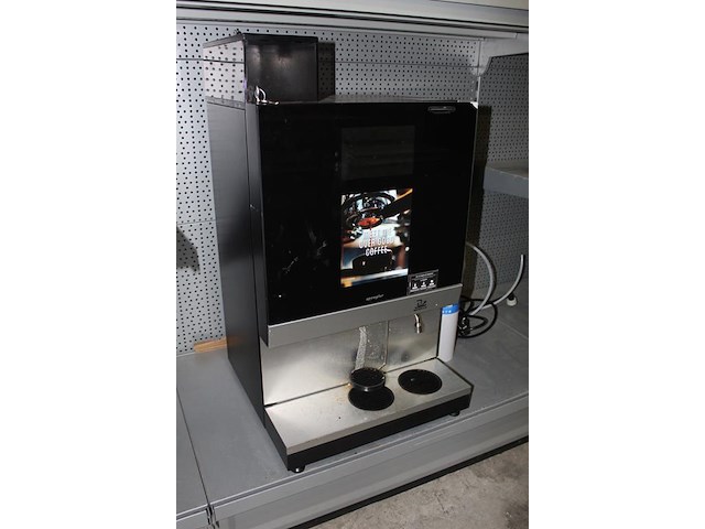 Warmedrankenautomaat spengler type psl-es2-50 bodemresevoir bevat scheur. - afbeelding 2 van  6