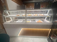 Warmhoudvitrine 2,4m - afbeelding 1 van  6