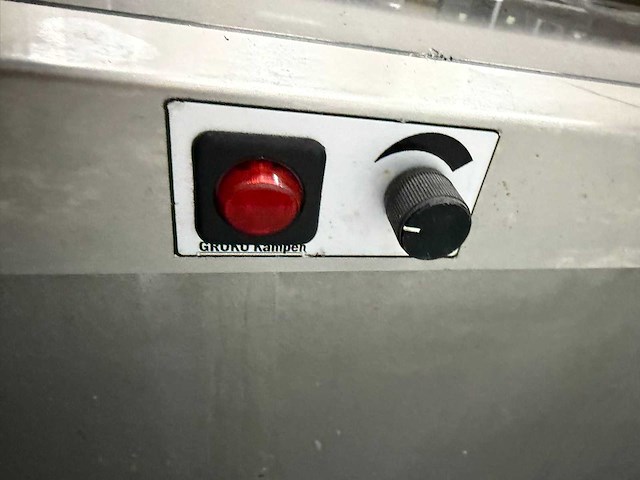 Warmteplaat met warmtelamp - afbeelding 2 van  2
