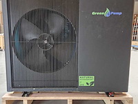 Warmtepomp 12kw - 3 fase incl. trillingsdempers, greenpump, propaan, antraciet - afbeelding 1 van  3