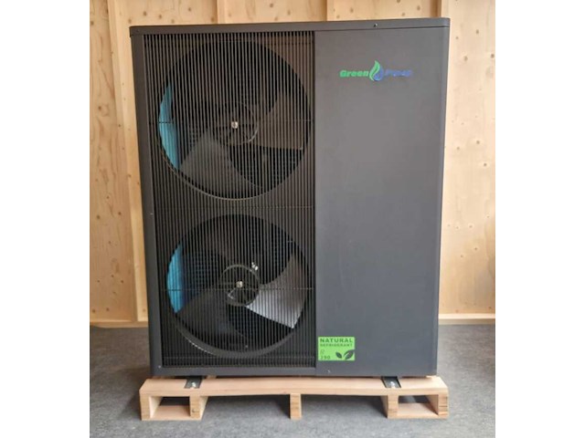 Warmtepomp 19kw - 3 fase, greenpump, propaan, antraciet - afbeelding 1 van  2