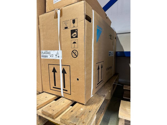 Warmtepomp lage temperatuur split, daikin, ehfh03s18dj3v / erla03dav3, wit - afbeelding 3 van  6
