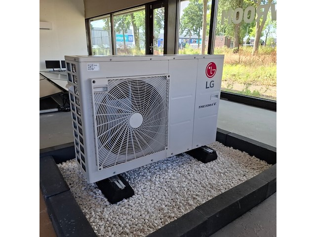 Warmtepomp lg, hm091mr u44, bouwjaar 2022 - afbeelding 1 van  9