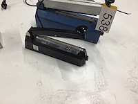 Warmtesealmachines (2x) - afbeelding 1 van  4