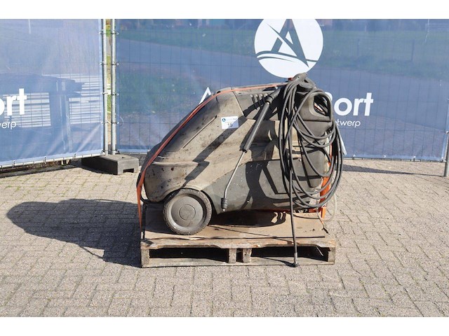 Warmwater hogedrukreiniger comet 9051 elektrisch - afbeelding 1 van  1