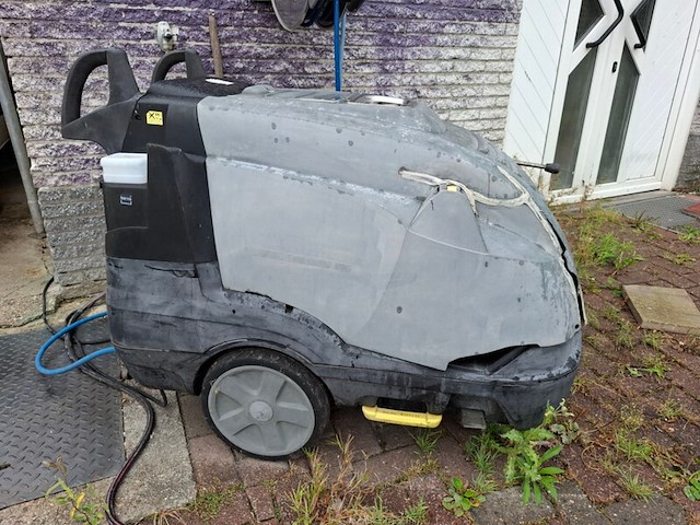 Warmwater hogedrukreiniger, karcher, hds 10/20 4m - afbeelding 1 van  10